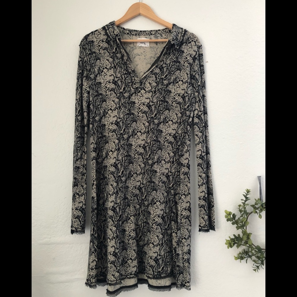 Large Linq long sleeve snake skin dress